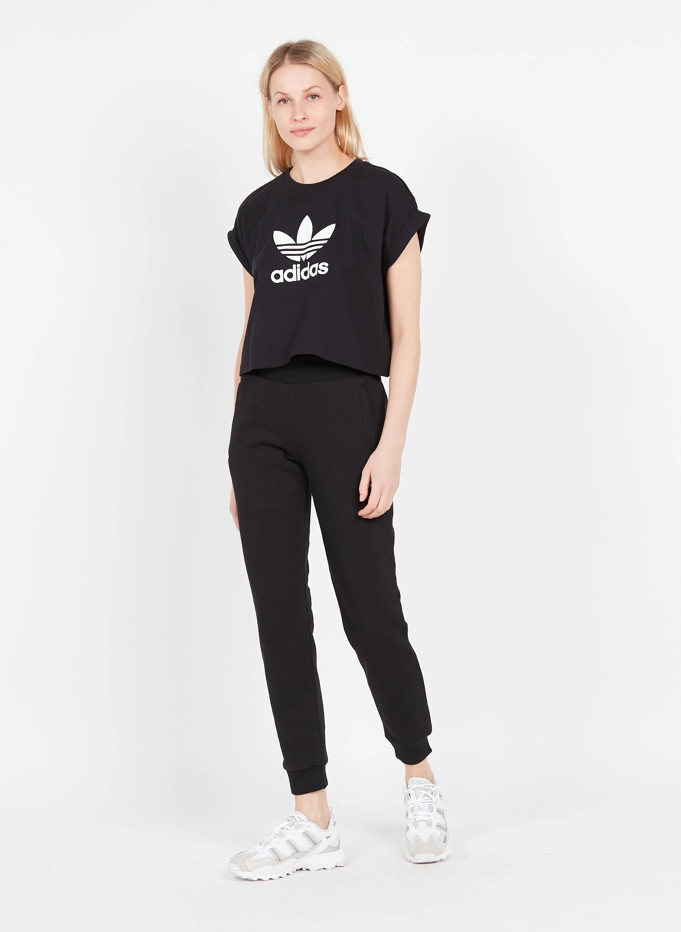 ADIDAS Camiseta corta de algodón en negro