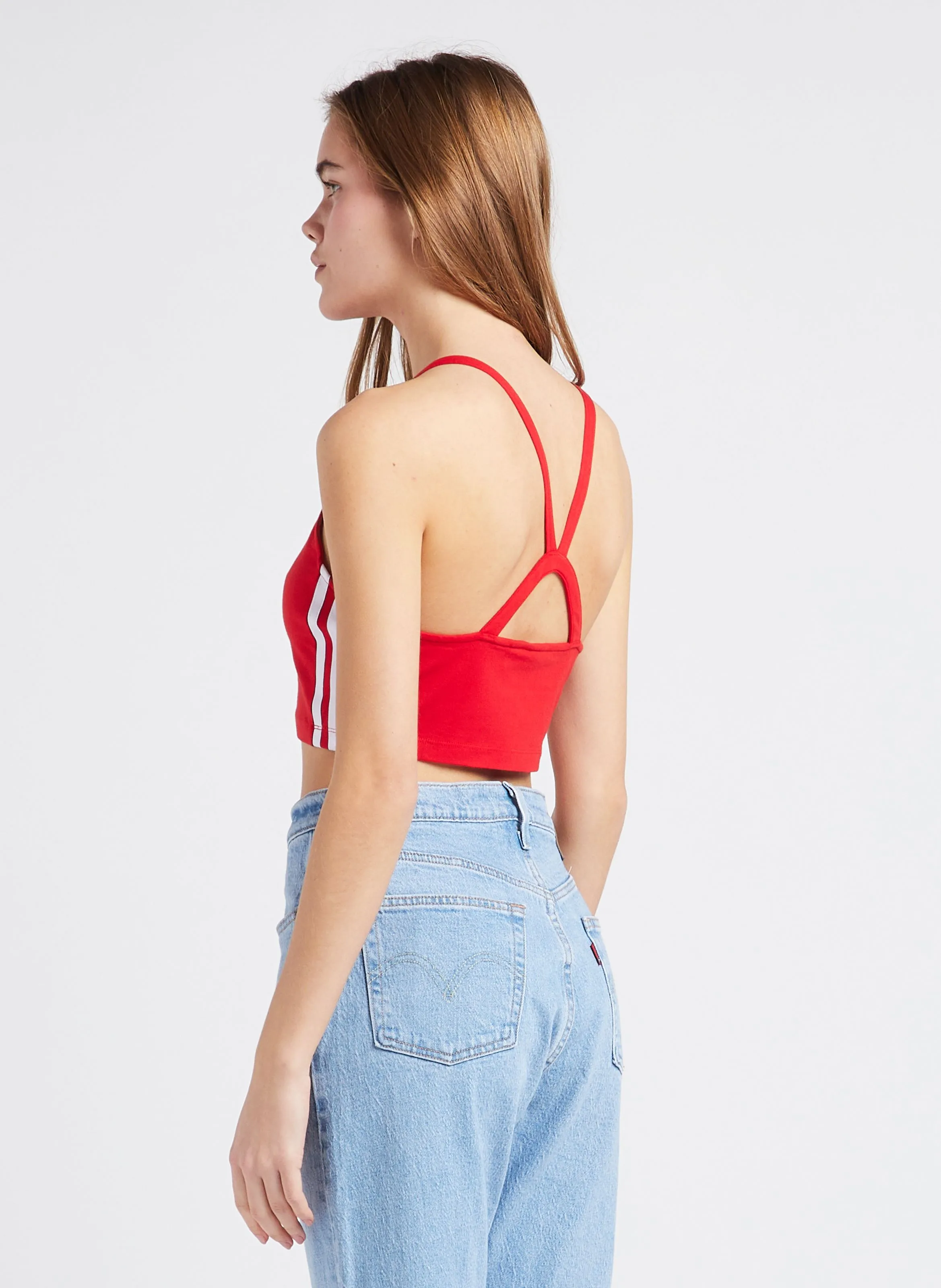 ADIDAS Crop top de algodón elástico en rojo