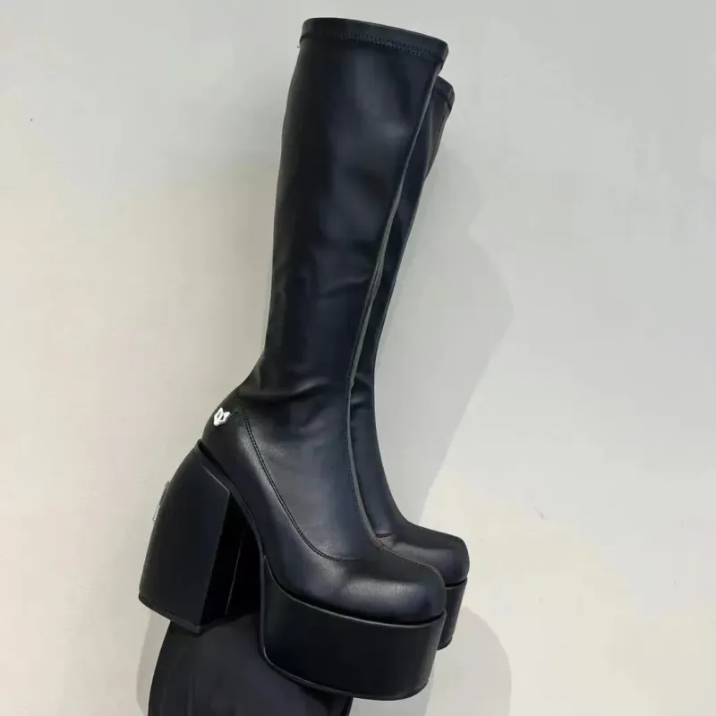 Bota Diseñador de lujo Desnudo Wolfe Spice Botas elásticas negras Circunferencia Tela forro elástico estira el material superior