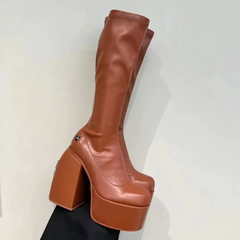 Bota Diseñador de lujo Desnudo Wolfe Spice Botas elásticas negras Circunferencia Tela forro elástico estira el material superior