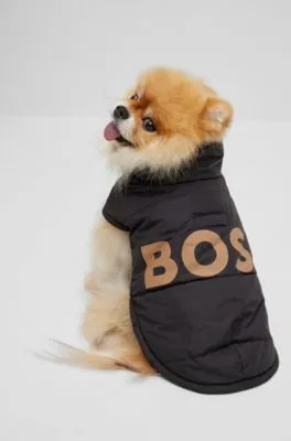 Chaqueta con relleno para perros con logo en contraste