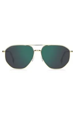 Gafas de sol en tono dorado con lentes verdes