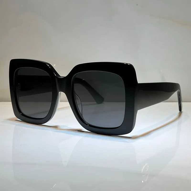 Gafas de sol para hombres y mujeres estilo de verano 0083S Anti-ultravioleta Retro placa cuadrada marco completo moda caja aleat