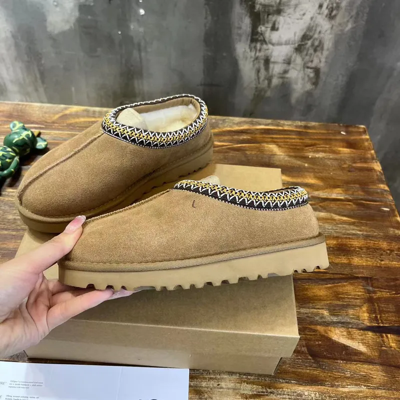 Mujeres Tazz Zapatillas Moda Tasman Fur Diapositivas Diseñador Clásico Semilla Mini Plataforma Bota Slip-on Lujo Gamuza Lana Inv