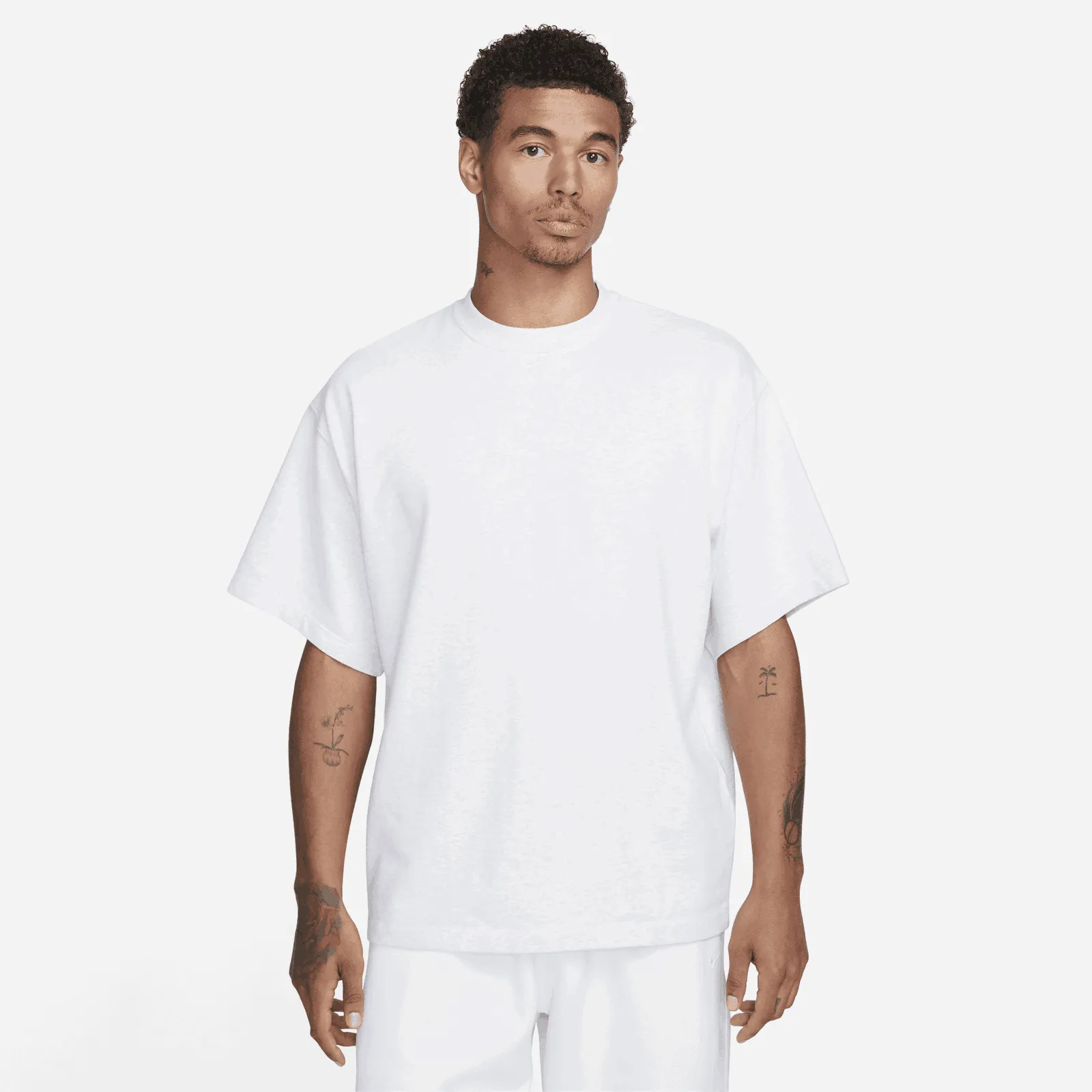 Nike Solo Swoosh Tee