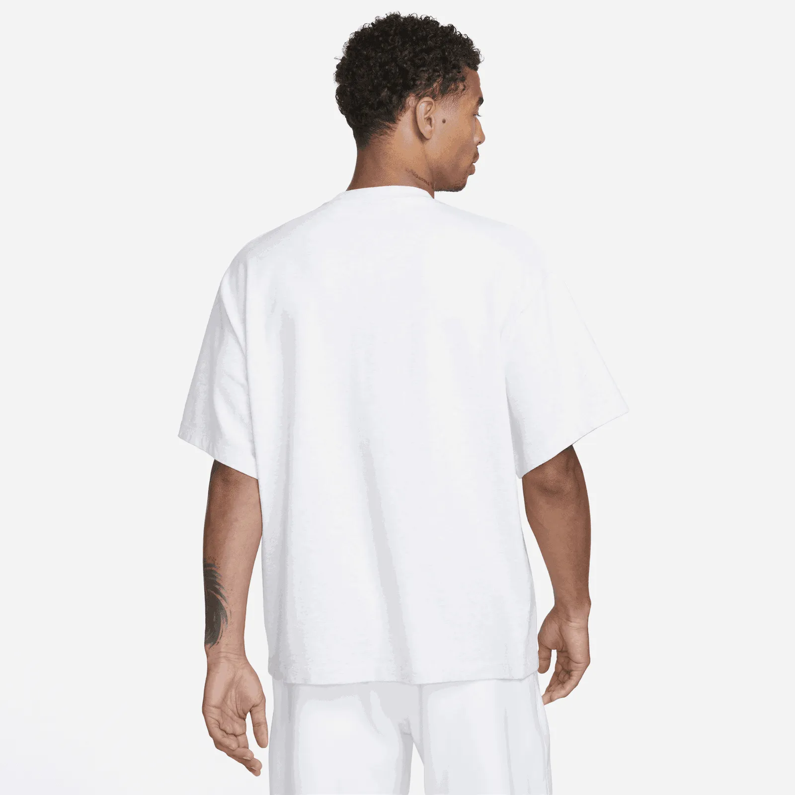 Nike Solo Swoosh Tee