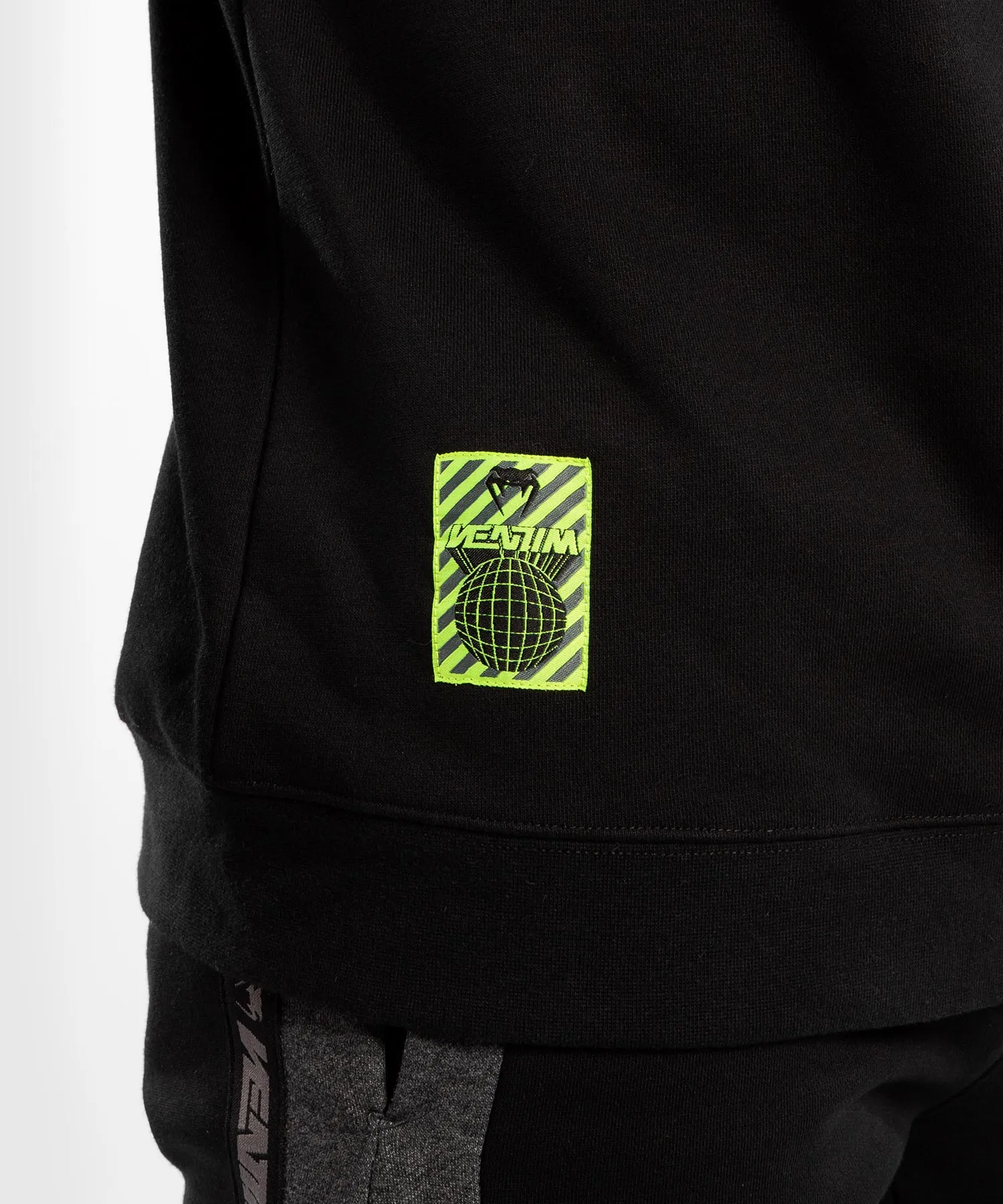 Sudadera Venum Stripes - Negro