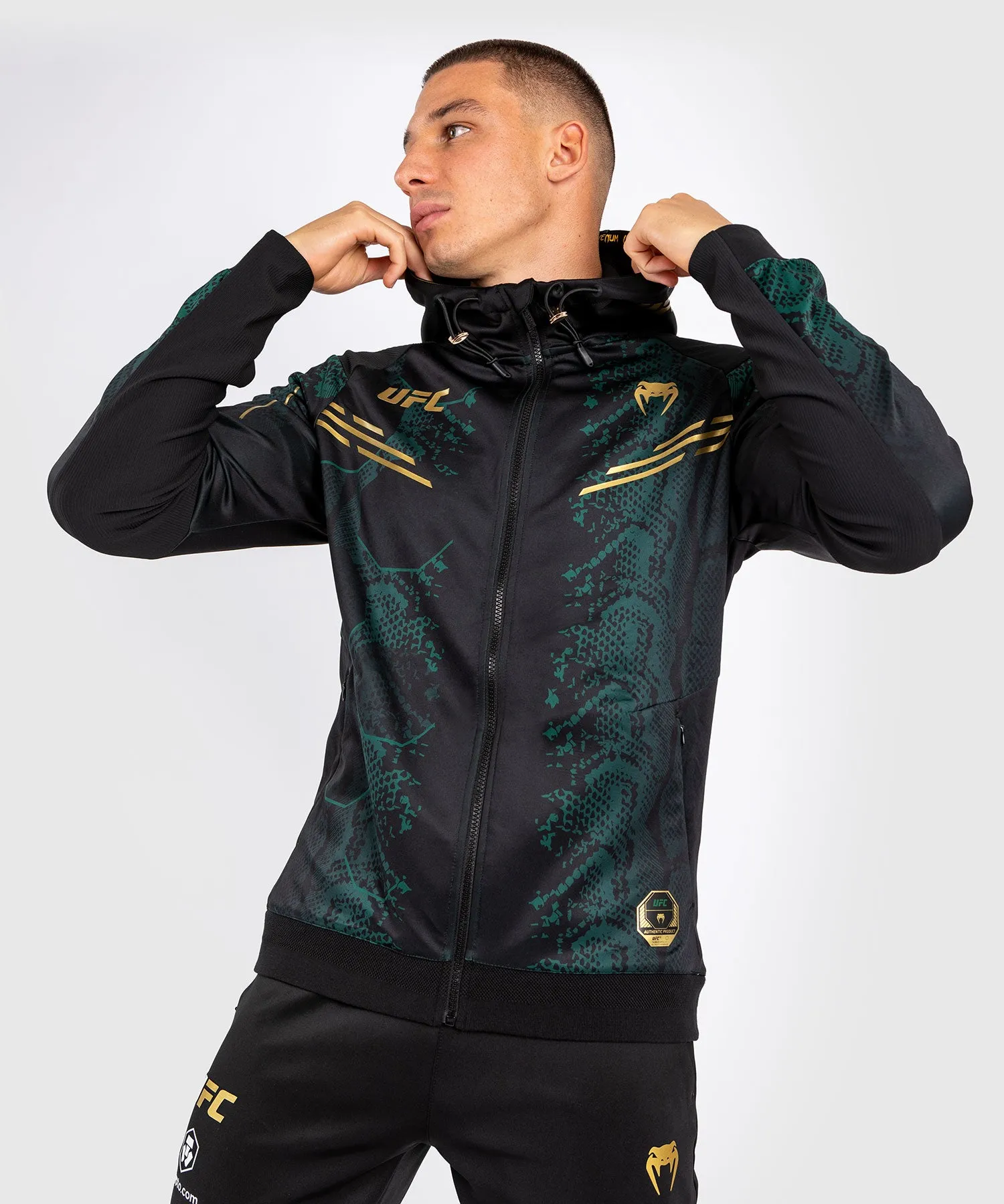 UFC Adrenaline by Venum Authentic Fight Night Sudadera con capucha para Hombre - Emerald Edition - Verde/Negro/Dorado